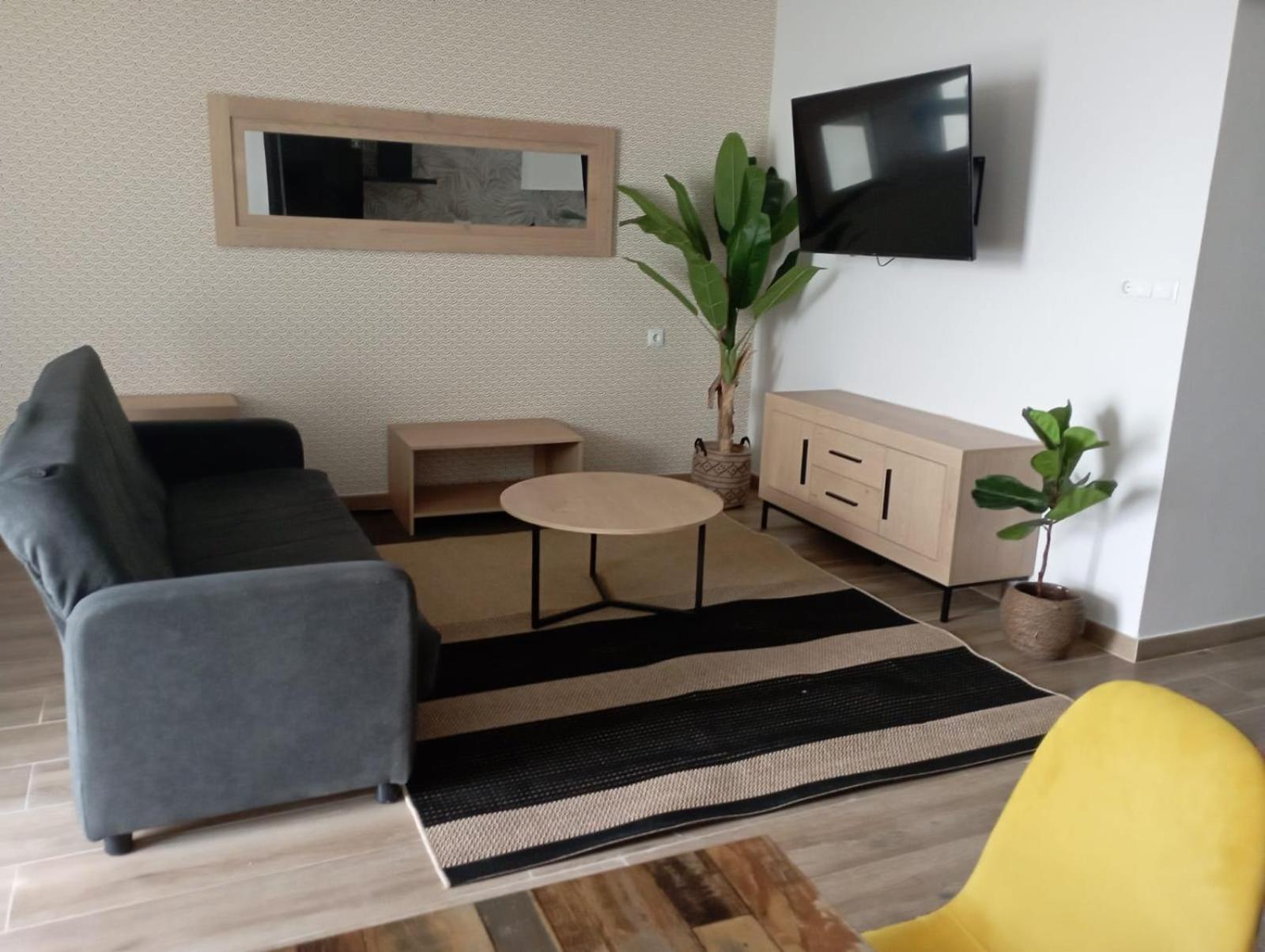 Briones Al Mar Apartment กัมบาโดส ภายนอก รูปภาพ